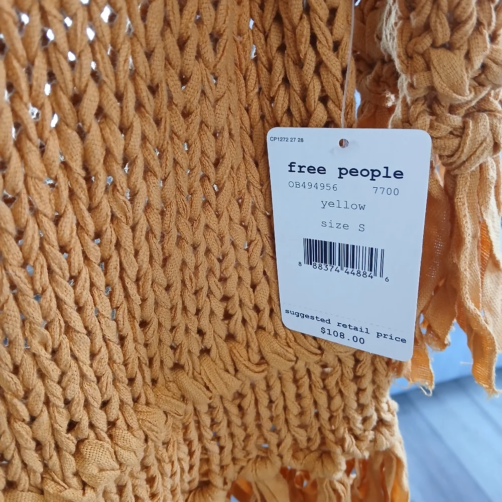 NWT Free People On The Fringe Crop Top. Size S